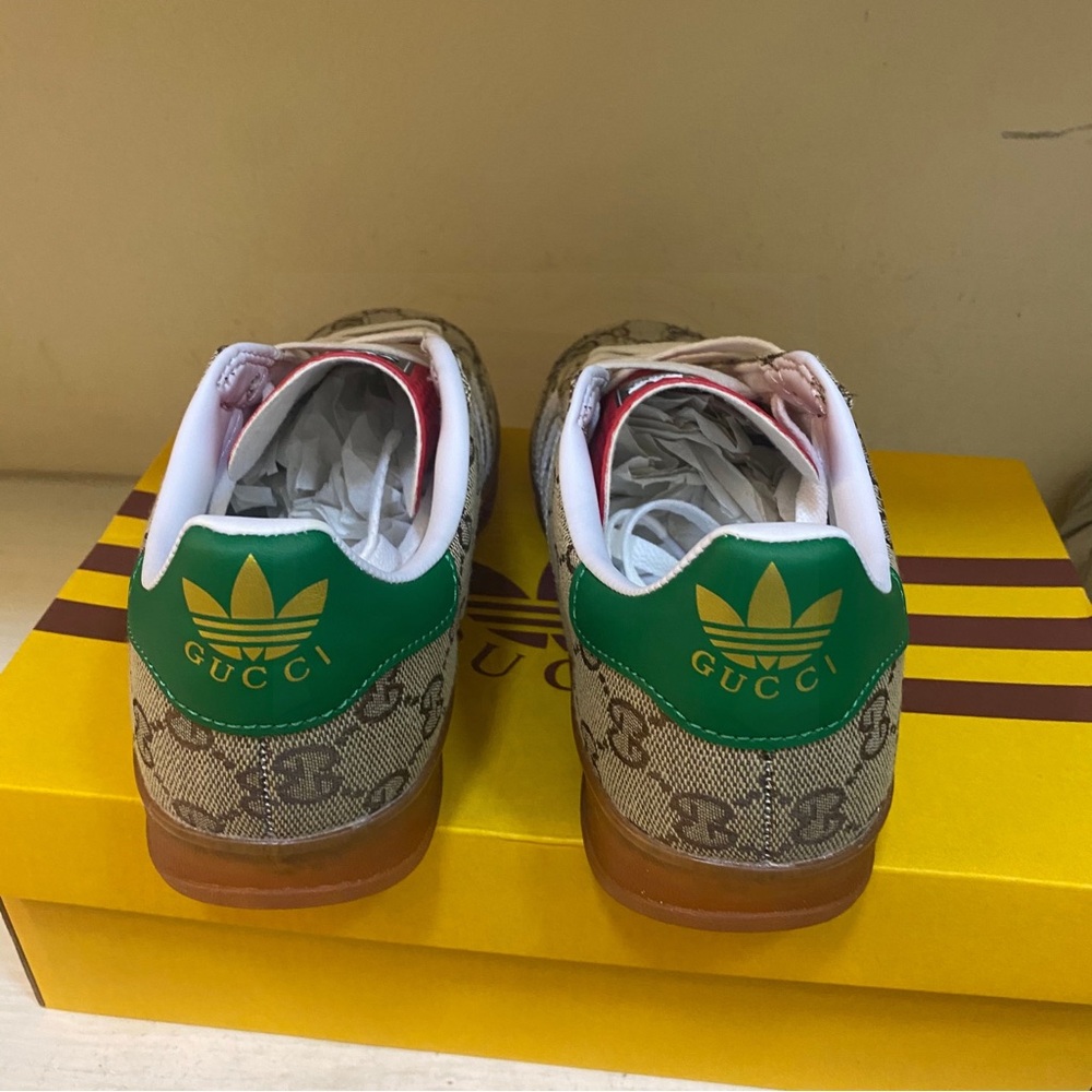 Gucci x Adidas Sneakers with Logo Pattern - Picture 5 of 5